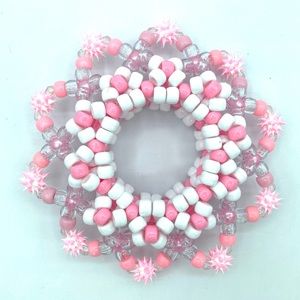 ❌SOLD❌🍓🥛”Strawberry Milk” 💖🤍 Pink/White Kandi Cuff